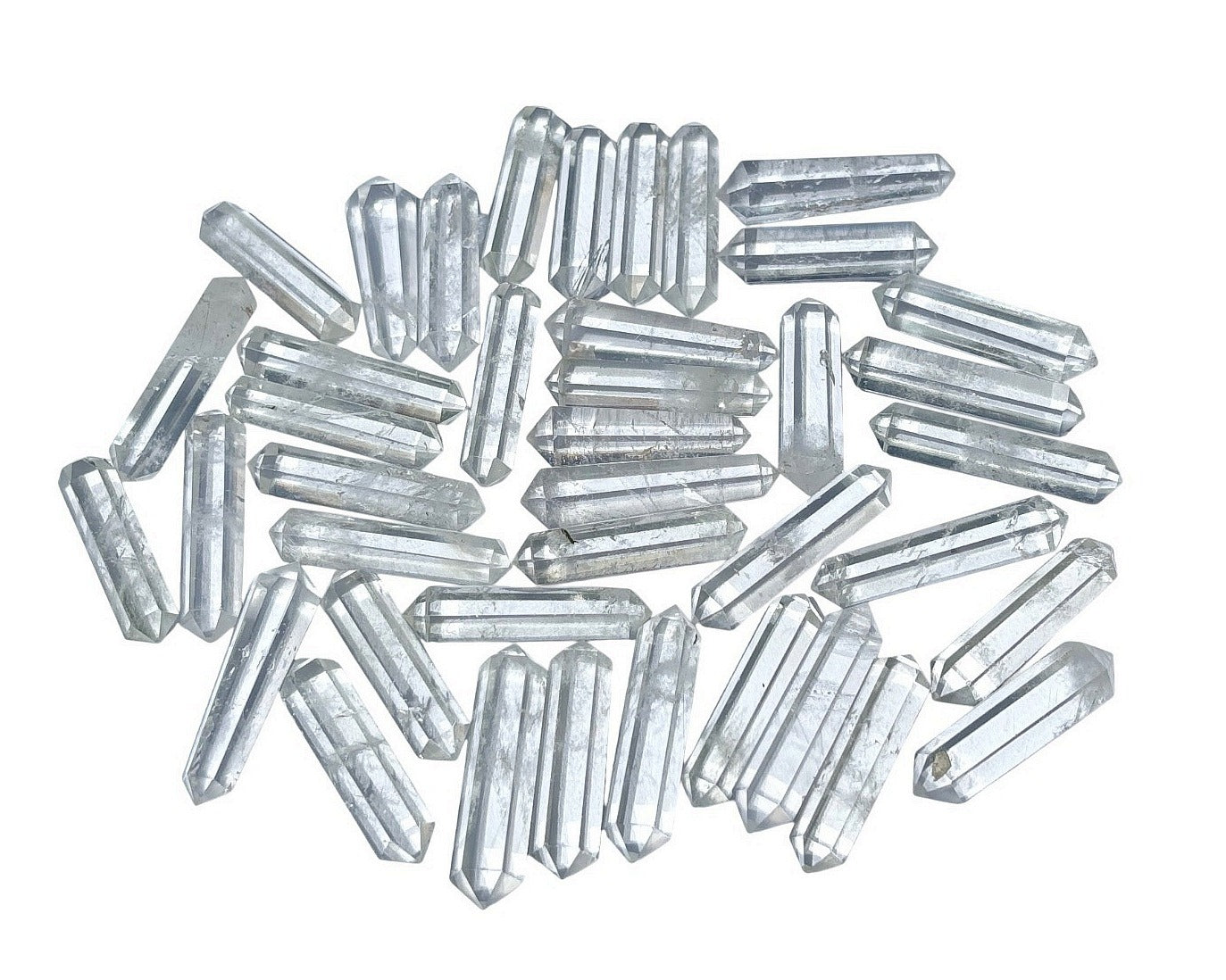 kleine Bergkristall Doppelender auf weißem Hintergrund