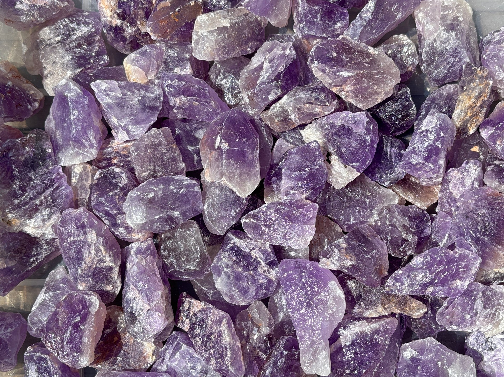 Amethyst Rohsteine für Zimmerbrunnen - Wassersteine für Edelsteinwasser