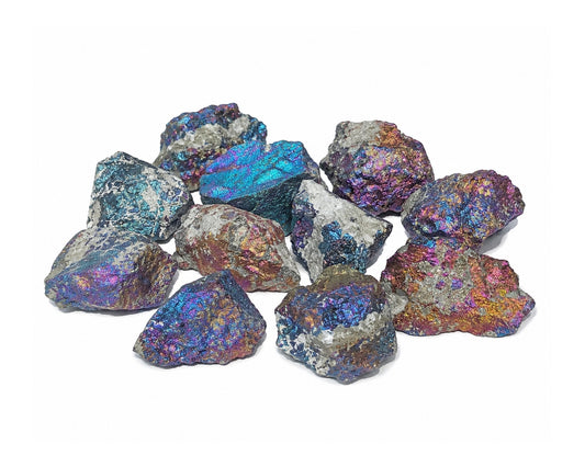 Vorderansicht Buntkupfer für Sammler in Regenbogenfarben auf weißem Hintergrund