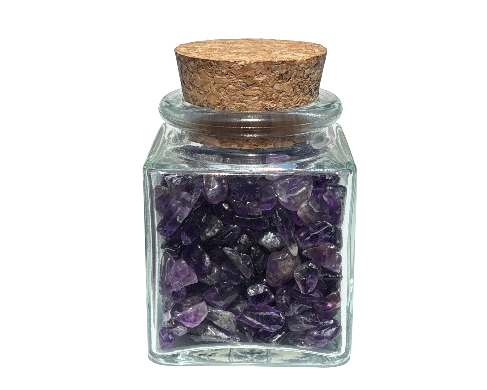 Amethyst Trommelsteine im Dekoglas auf weißem Hintergrund