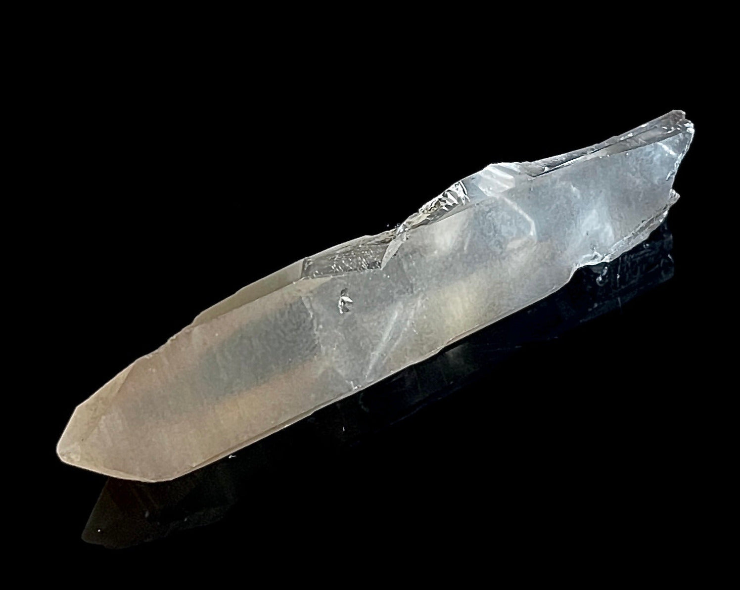 Bergkristall Spitze mit Hämatit Mandarinenquarz - Hematoid Lemurian