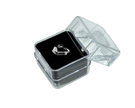 Einzelner Herkimer Diamant in klarer Box mit Samt
