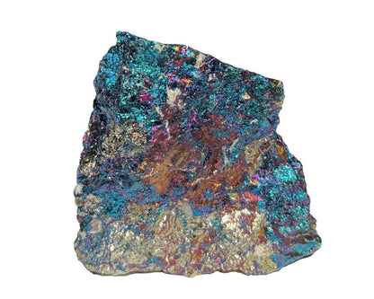 Ansicht von vorn: Buntkupfer in Regenbogenfarben auf weißem Hintergrund