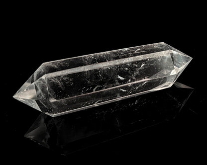 Bergkristall Doppelender auf schwarzem Hintergrund