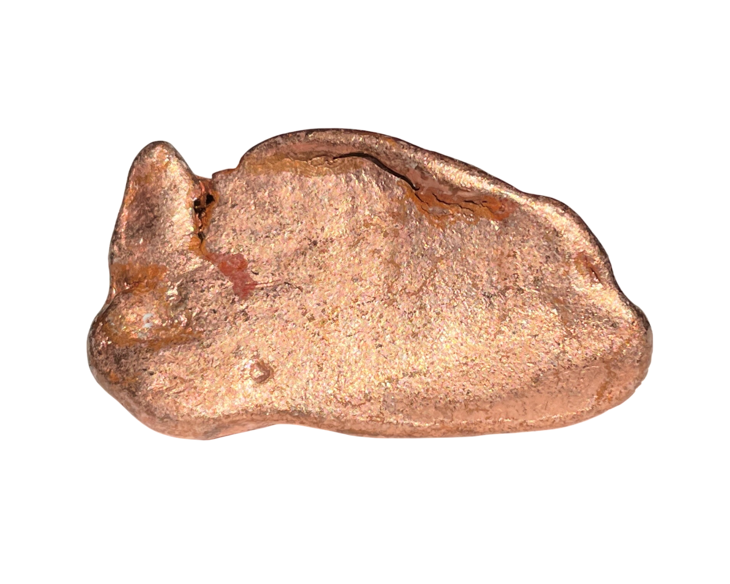 Ansicht von vorn: natives Kupfer - natürliches Kupfer Nugget auf weißem Hintergrund