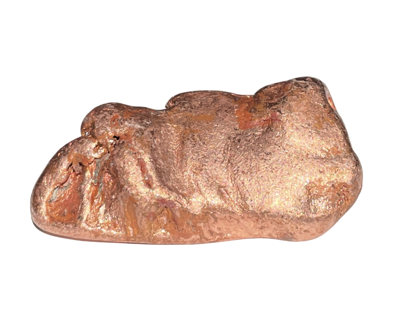 kupferrotes natürliches Kupfer Nugget auf weißem Hintergrund