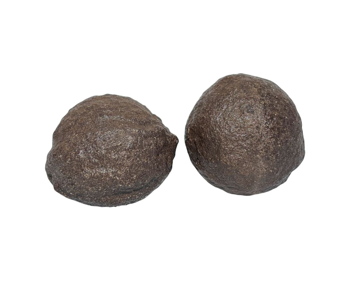 Moqui Marbles 2er-Set auf weißem Hintergrund