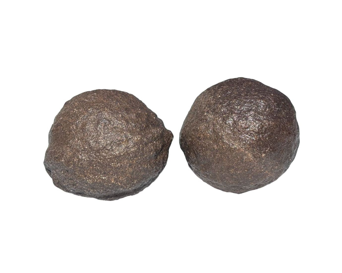 Moqui Marbles Paar auf weißem Hintergrund