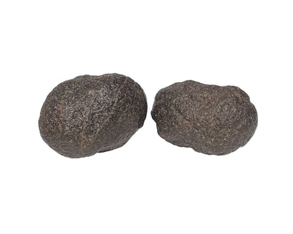 Zwei Moqui Marbles Unikate nebeneinander