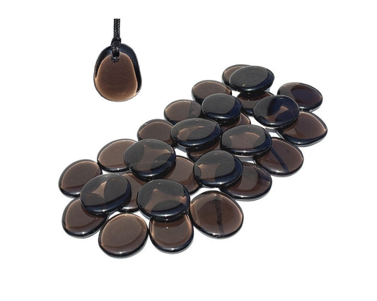 Rauchquarz Scheibenstein und einen Anhänger auf weißem Hintergrund