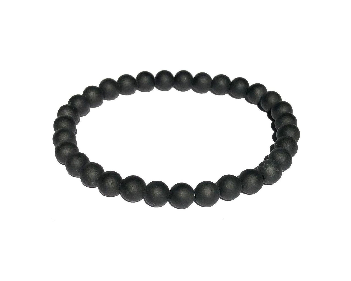 schwarzes Turmalin Armband mit runden Kugeln auf weißem Hintergrund