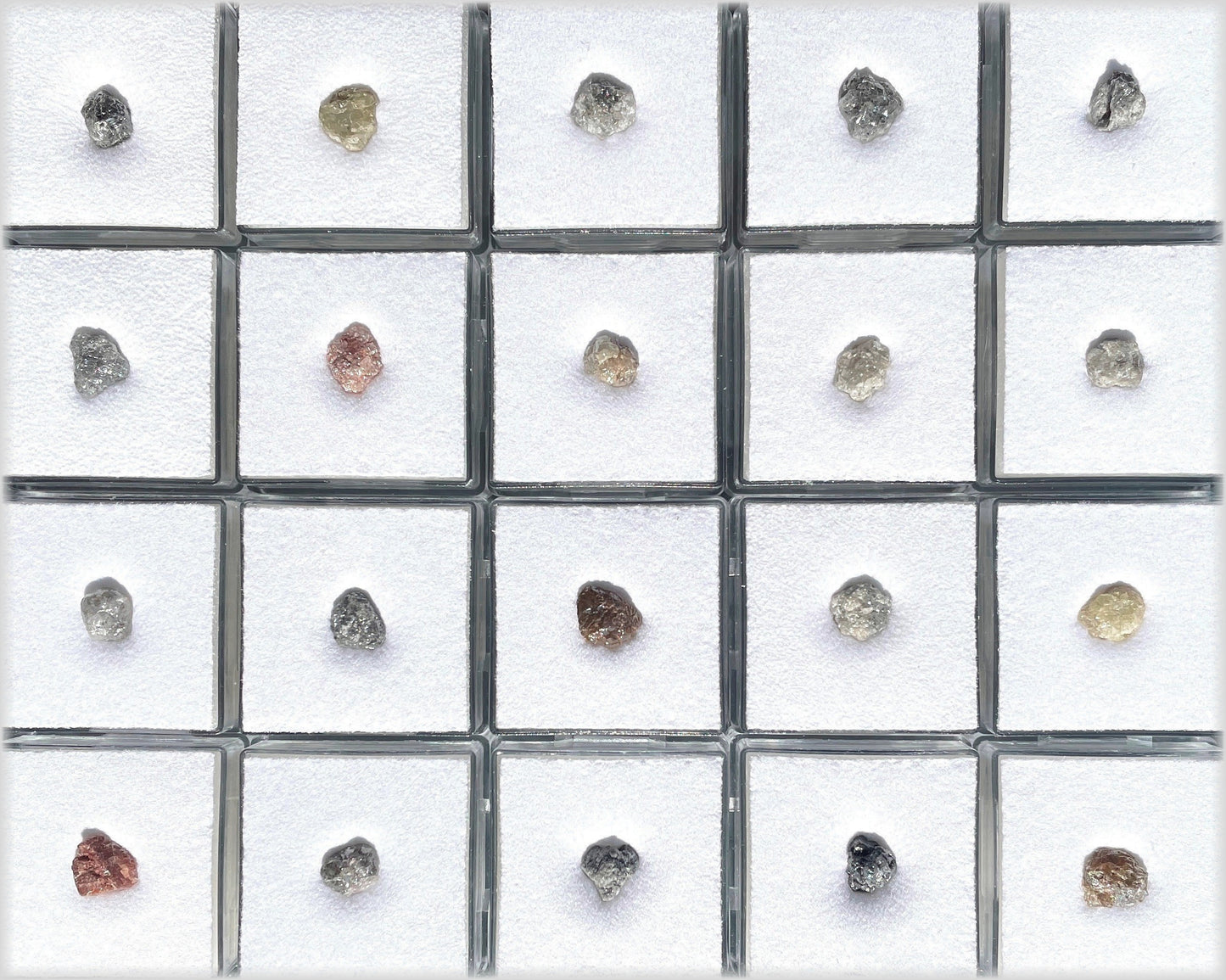 Rohdiamant - Diamantkristall natürlicher Diamant - Naturdiamant | 0,3 - 0,6 ct.
