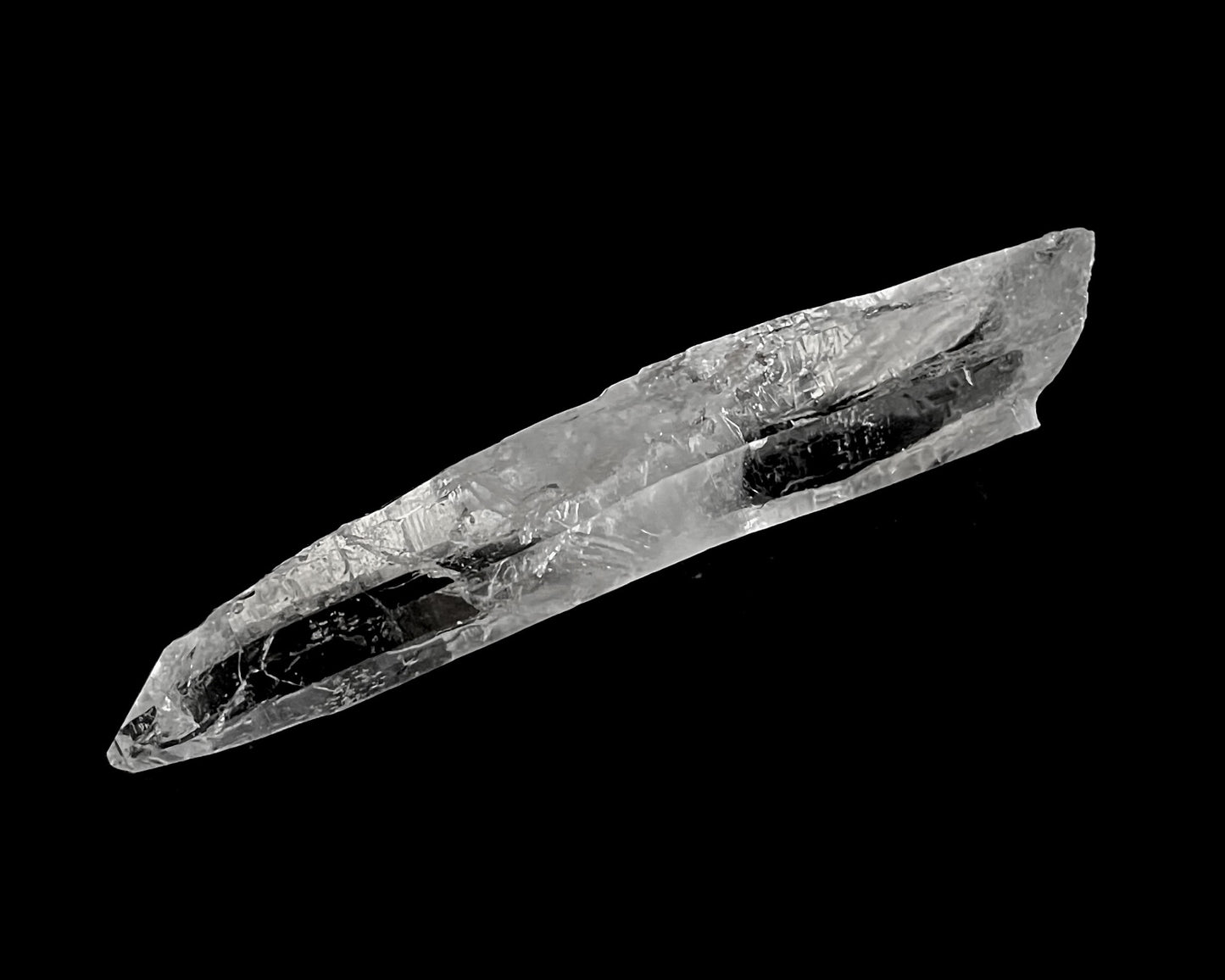 Laserkristall - Bergkristall Spitze - Laserquarz Kristalltherapie - natur