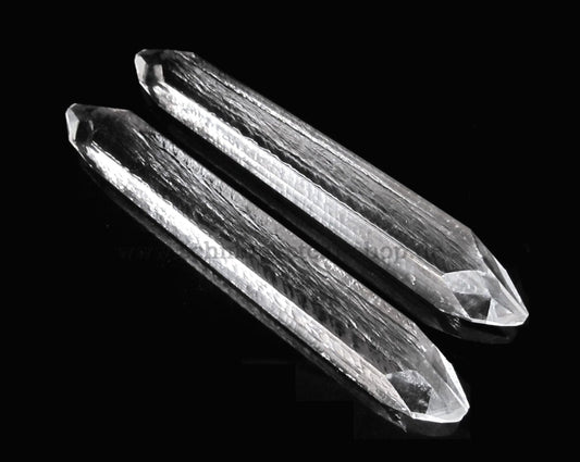 Quarz Kristalle mit ein Stück natürlicher Bergkristall